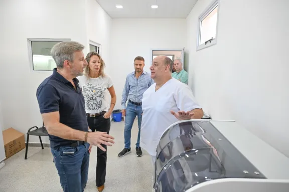 El gobernador inauguró la ampliación del Hospital San José, departamento Colón