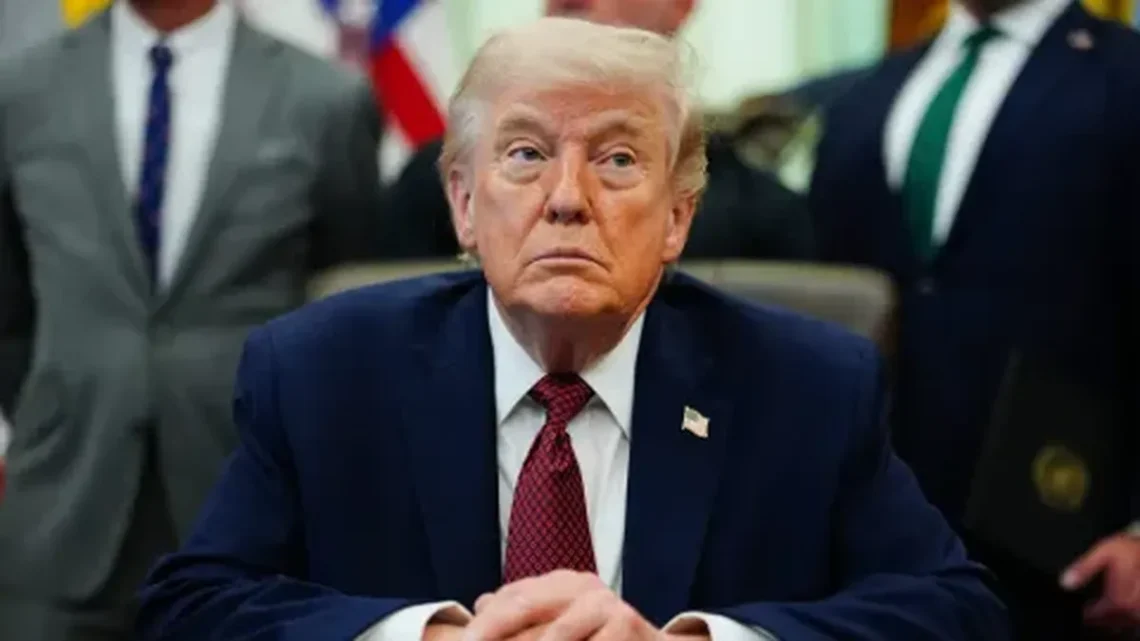 Donald Trump extendió la tregua con Irán y del bloqueo de Ormuz