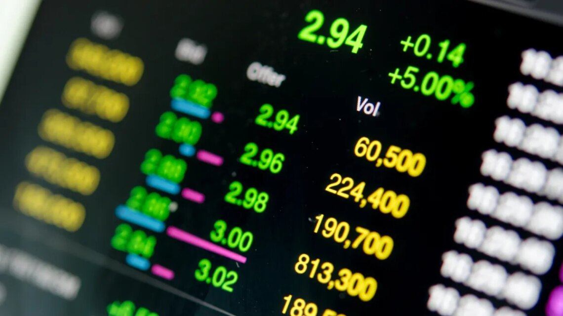 Los bonos en dólares y los ADRs abren en verde en Wall Street mientras se prorroga el alto al fuego