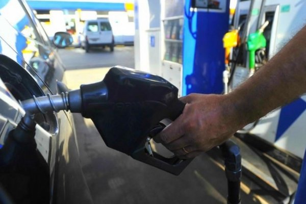 El Gobierno aplicó aumentos parciales en combustibles y volvió a postergar subas