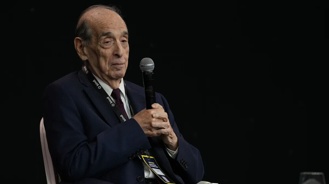 La advertencia de un economista cercano a Javier Milei sobre el punto que más preocupa al Gobierno
