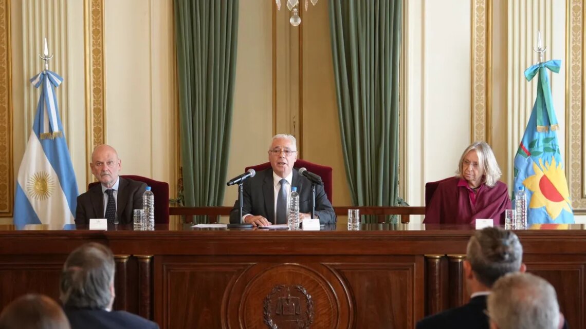 La Suprema Corte bonaerense exigió que se cubran sus cuatro vacantes y presentó un proyecto de autarquía financiera