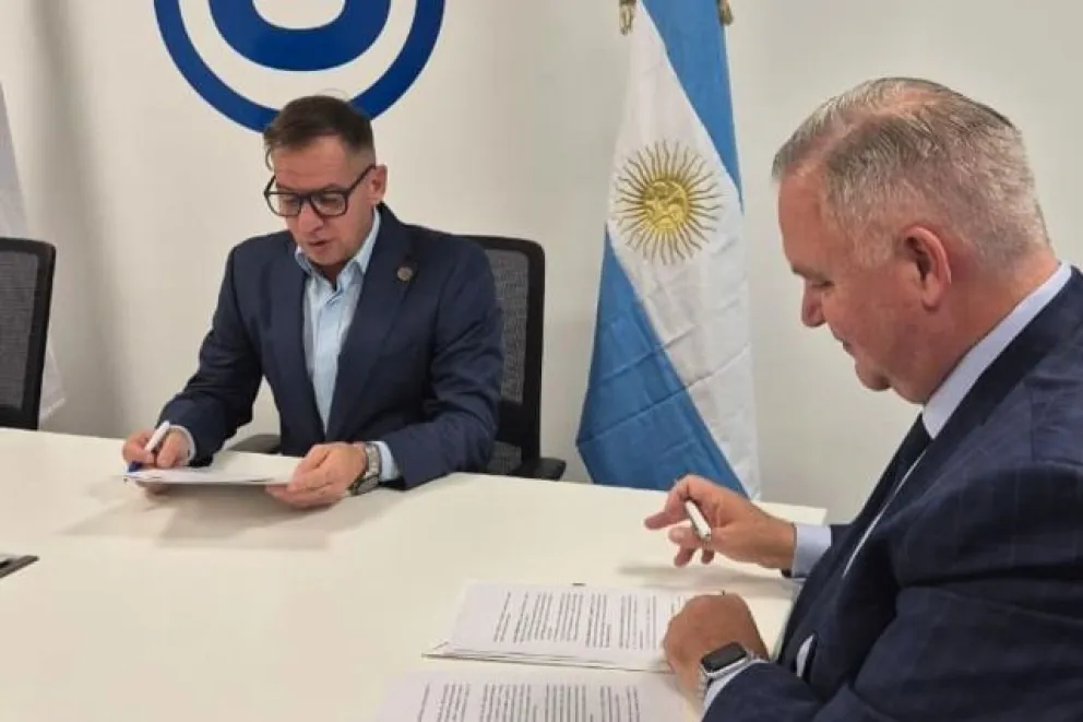 Entre Ríos firmó en Buenos Aires dos convenios para fortalecer la formación policial
