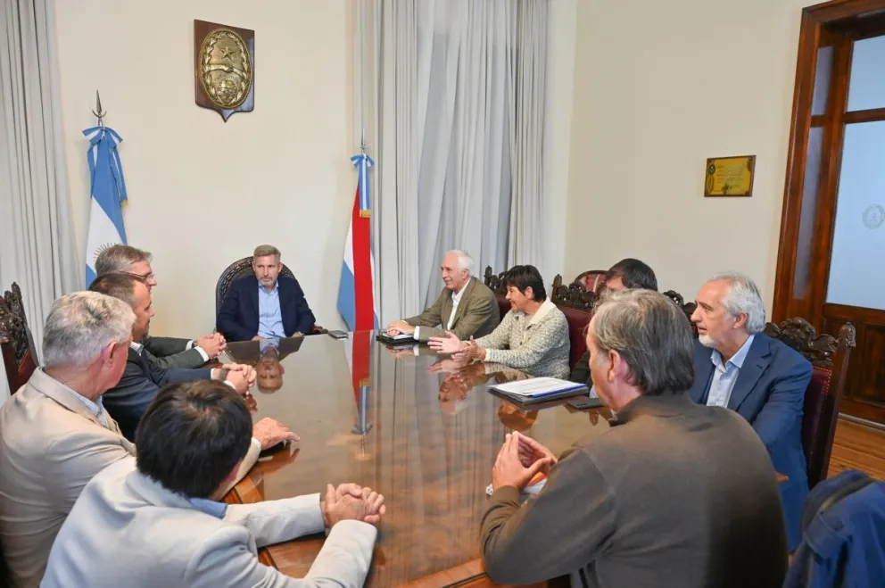 Frigerio se reunió con autoridades de ACA para analizar inversiones y logística productiva en la provincia