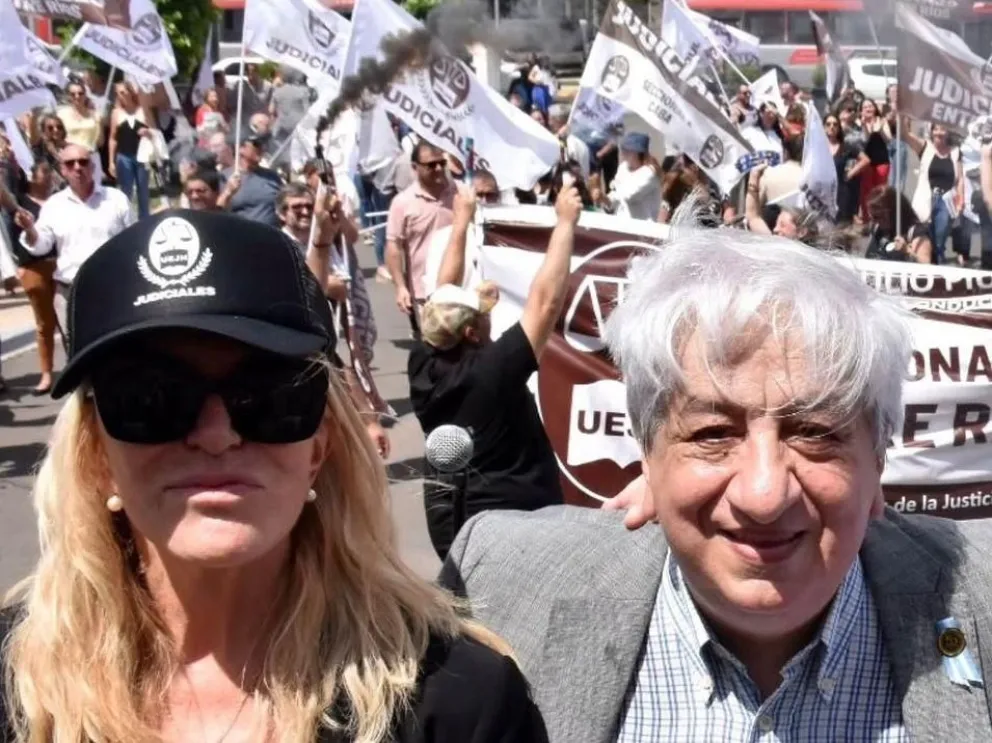 Judiciales cuestionan la reforma previsional y alertan sobre “la trampa de la emergencia y el ajuste sobre la Justicia entrerriana”