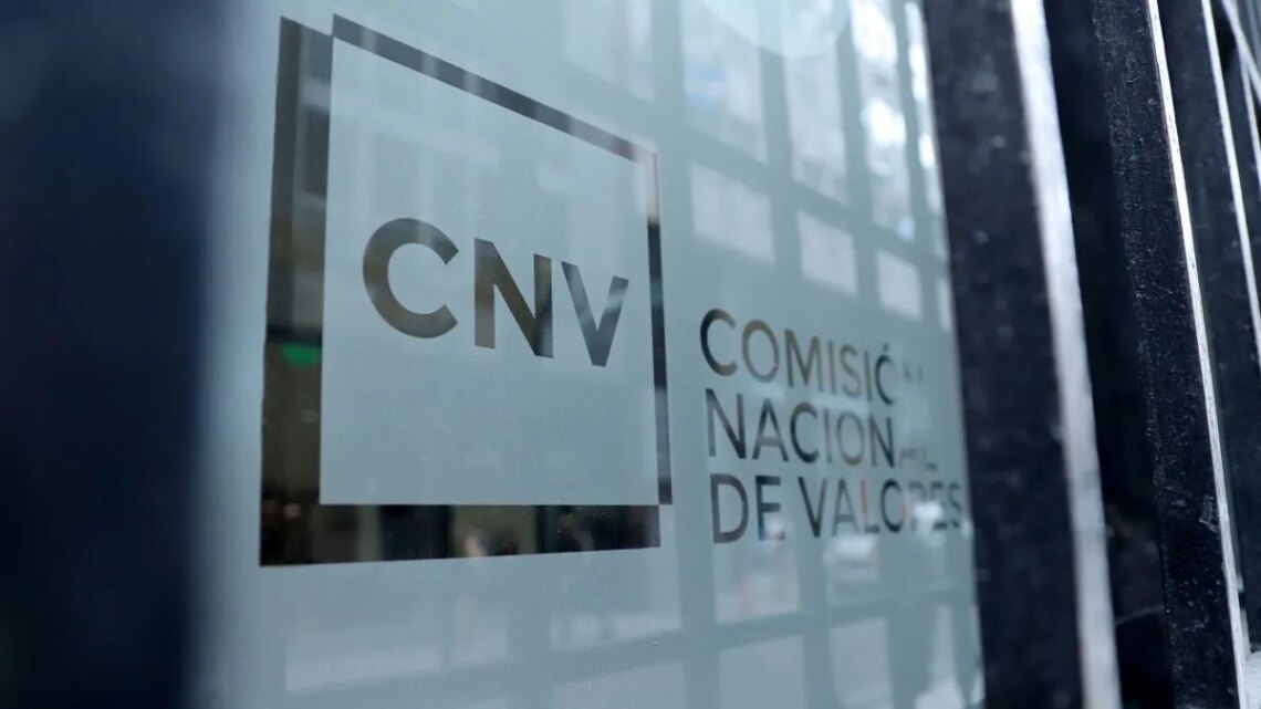 La CNV modificó normas sobre auditorías y transferencias de fondos