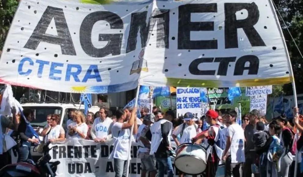 Agmer cargó contra Frigerio por la reforma jubilatoria: “No detiene la maquinaria de ajuste”
