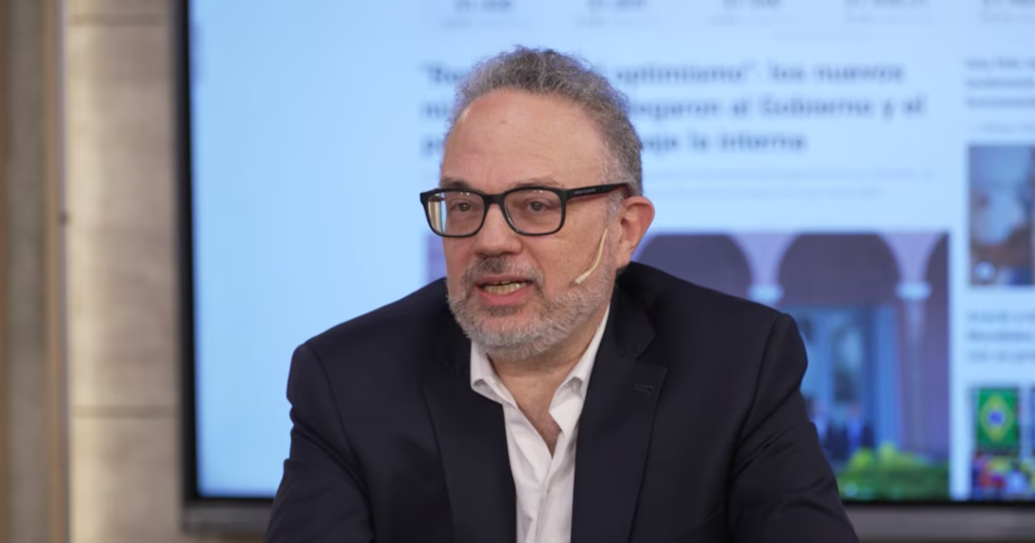 Matías Kulfas: “Cuando cierra una fábrica, el Presidente parece que festeja en lugar de verlo como un problema”En Infobae al Regreso, el exministro de Desarrollo analizó la crisis industrial y el impacto social del cierre de fábricas, advirtiendo sobre la falta de una estrategia productiva y la destrucción de empleoPor Nicolás Sturtz