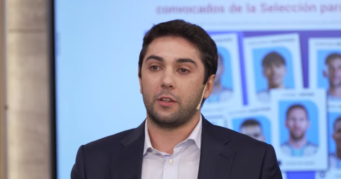 Santiago Casas: “Las metas de crecimiento que plantea Caputo para 2027 son poco realistas”En Infobae al Regreso, el economista analizó las proyecciones oficiales presentadas por Luis Caputo en el LATAM Economic Forum y advirtió que la volatilidad política y la demanda de dólares pueden dificultar cualquier recuperación sostenidaPor Nicolás Sturtz