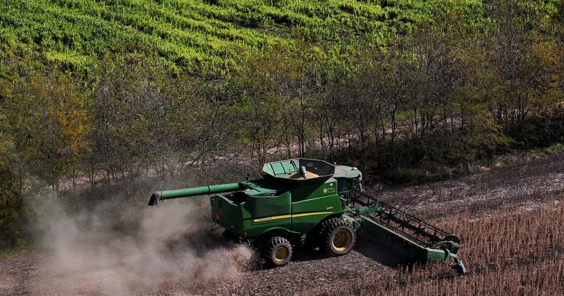 Las exportaciones del sector agropecuario dejaron casi USD 2.500 millones en abrilLa cifra implica una suba en relación a marzo pero indica una baja de 1% si se compara con igual mes de 2025. Los cultivos que están impulsando la campaña