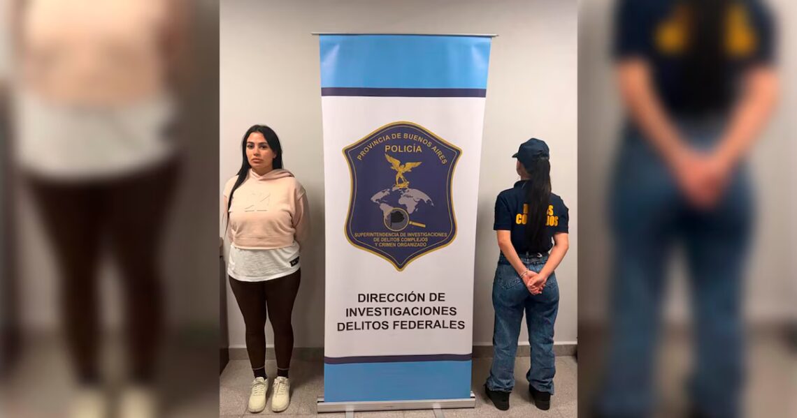 La caída de Priscila: detuvieron a una mujer señalada como líder de una banda narco en el sur del conurbano bonaerenseTiene 28 años y fue arrestada junto a otra sospechosa en Almirante Brown. En los allanamientos, además, se secuestraron drogas, balanzas de precisión y dinero
