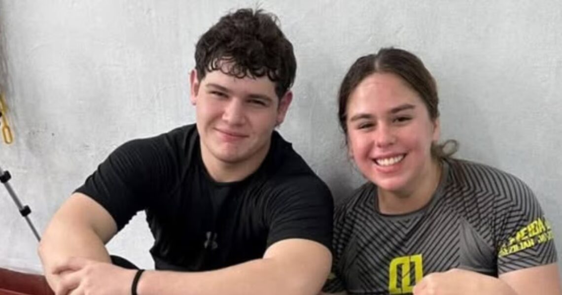 Volvían del gimnasio y murieron al chocar contra un camión en Corrientes: tenían 17 y 18 añosLas víctimas fueron identificadas como Joaquín Esteban Giménez y Verónica Agustina Ponso. Estaban en pareja y pronto iban a cumplir cinco meses juntos