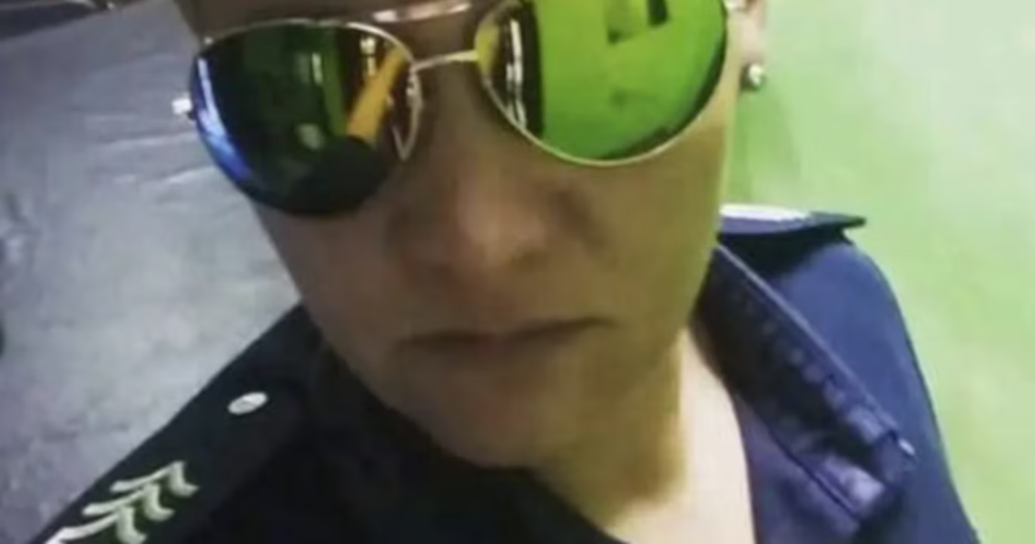 La familia de la oficial de policía muerta en Berisso pidió que se investigue como un posible homicidioLa familia de la policía fallecida insiste en que no se trató de un suicidio y apunta contra el manejo de la escena y la demora en las pericias. Exigen el cambio de carátula y denuncian “movimientos extraños”