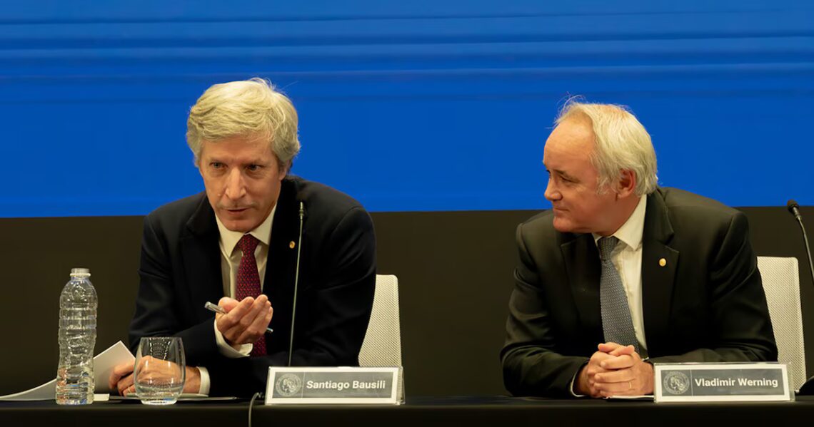 Para el vicepresidente del BCRA, los bancos "son las víctimas" del aumento de la moraDurante la presentación del Informe de Política Monetaria, el funcionario expuso el enfoque de la entidad sobre los abusos en el sistema crediticio y el rol de las entidades financieras frente al incremento de la morosidad