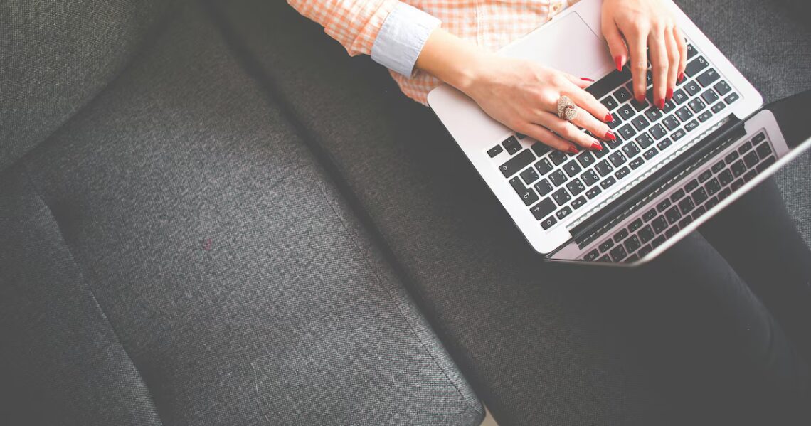 El trabajo free-lance en una nueva era: qué perfiles se buscan en el mundo y cómo manejan sus dólares los argentinosEl trabajo independiente dejó de ser una opción marginal y es ya una tendencia global que redefine cómo se contrata, cómo se cobra y cómo se construye una carreraPor Mariano Zalazar