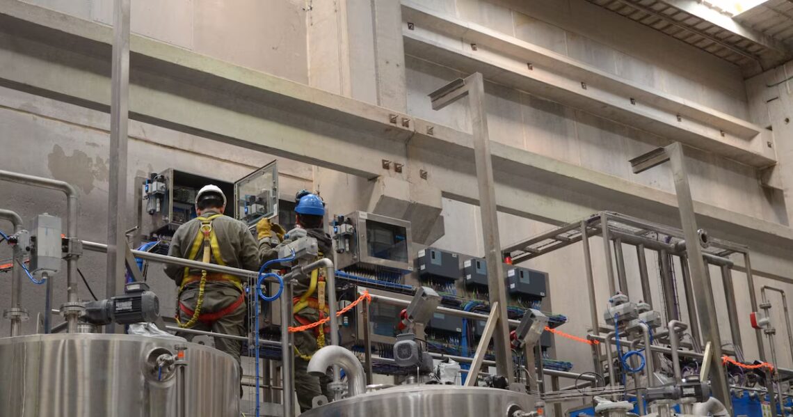 La actividad económica rebotó en marzo y el Gobierno celebró: qué anticipan los economistas para los siguientes mesesMientras la recuperación supera las previsiones, existen dudas entre los analistas sobre cuánto durará el impulso y si se consolidará más allá del corto plazo y de las proyecciones del ministro Caputo sobre que vendrán los “mejores 18 meses” en dos décadasPor Lucrecia Eterovich