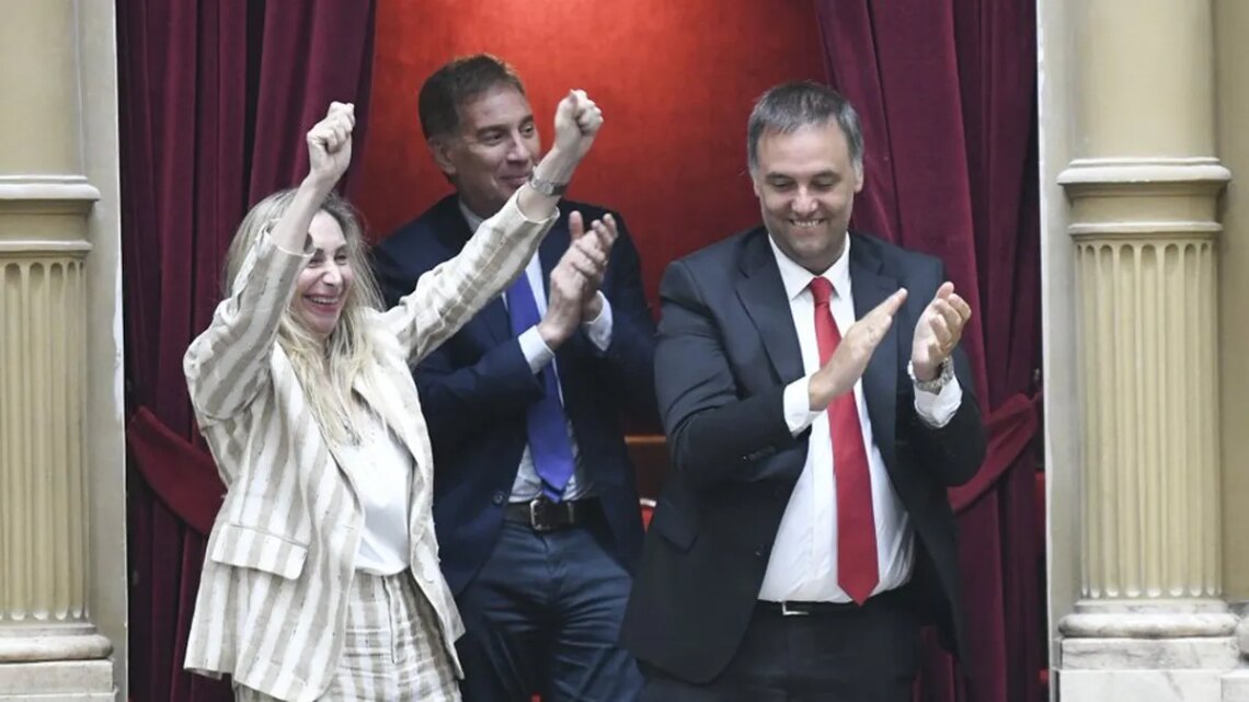 El Gobierno reafirmó que Manuel Adorni presentará “en los próximos días” la declaración jurada: “Va a traer tranquilidad”