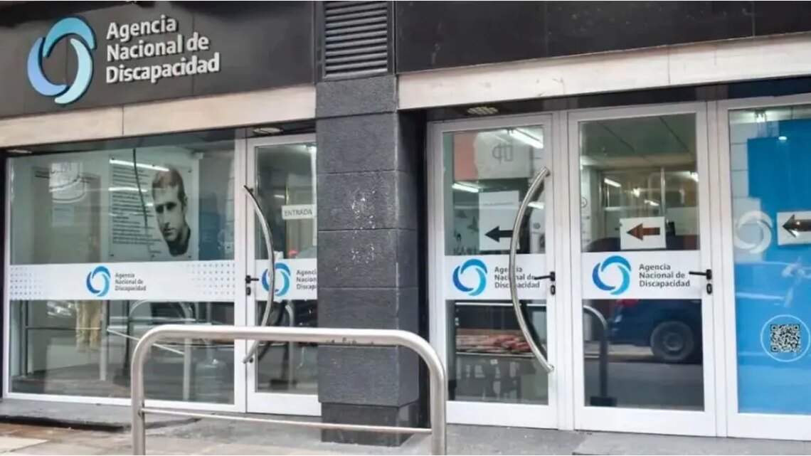ANDIS: investigan compras con sobreprecios y citan a empresarios