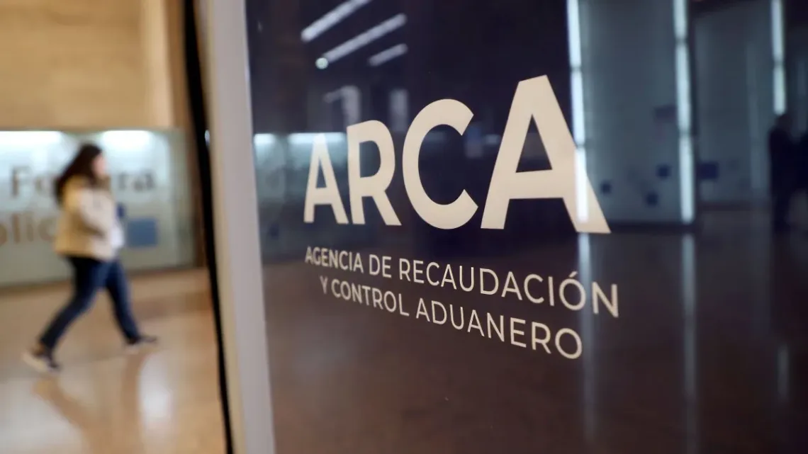 ARCA: Economía reconoce que el organismo tiene problemas para retener personal técnico calificado
