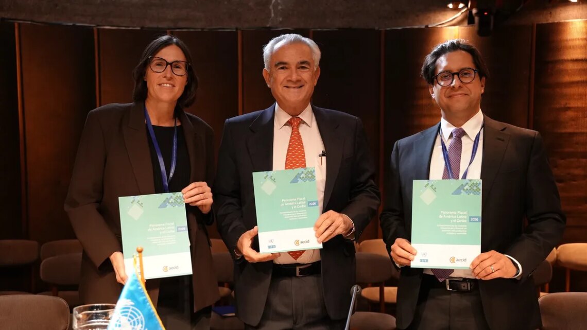 La CEPAL alertó que la volatilidad global y la suba de la deuda obligan a reforzar la política fiscal