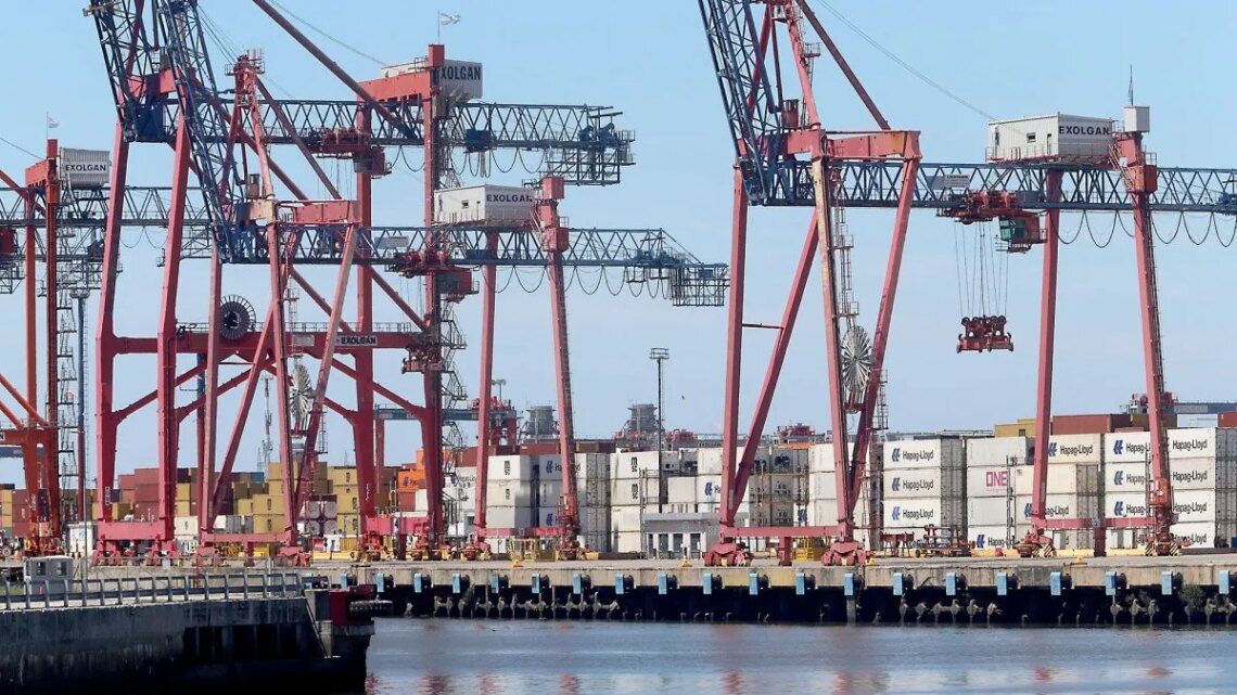 Argentina aumentó 21,2% interanual sus exportaciones a Brasil en abril, pero mantuvo déficit comercial