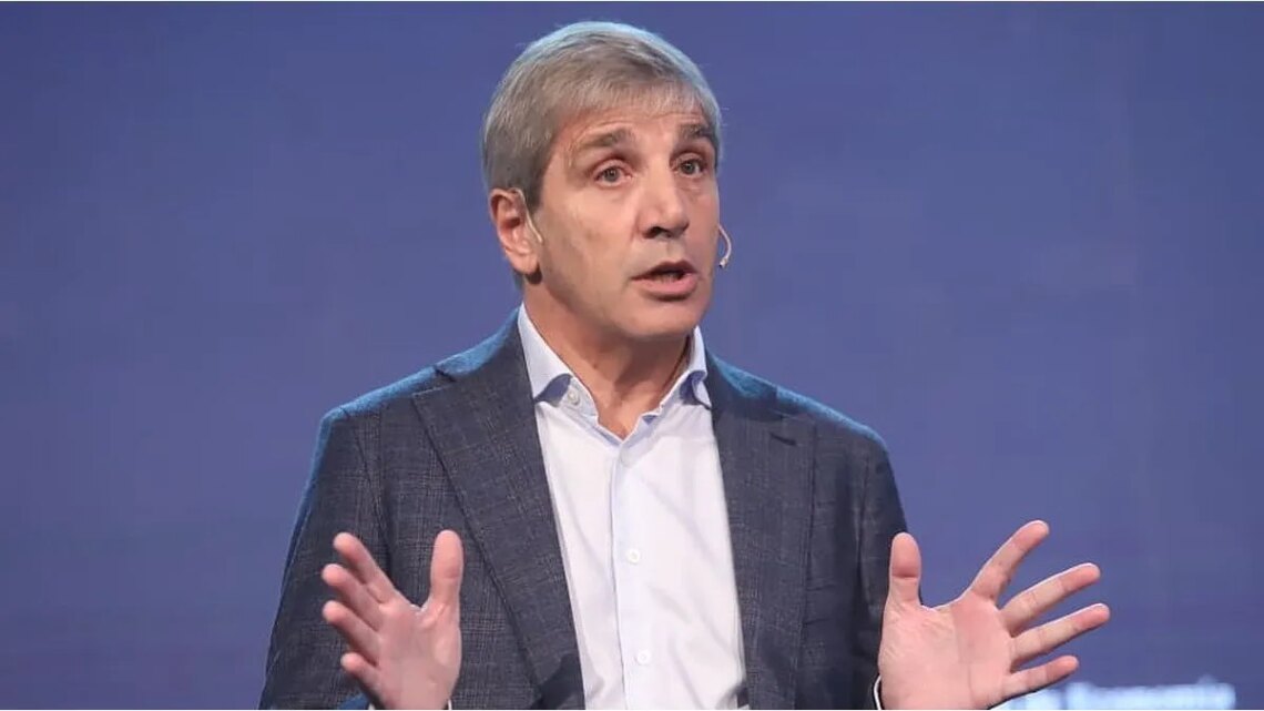 Luis Caputo descartó volver al mercado internacional de crédito: “No es necesario convalidar una tasa del 10%”
