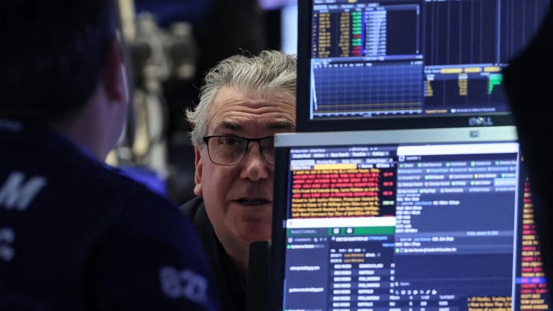 Wall Street retrocede y el petróleo extiende las subas ante la fragilidad de la negociación entre EEUU e Irán