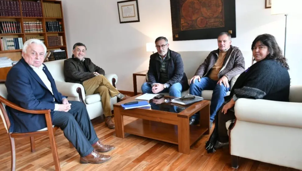 El titular del STJ escuchó las inquietudes  a senadores del PJ sobre la reforma jubilatoria