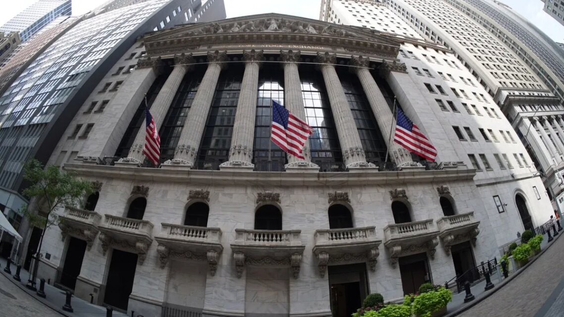 Wall Street adelanta una jornada volátil con el acuerdo en Medio Oriente y la reunión de la Fed de fondo
