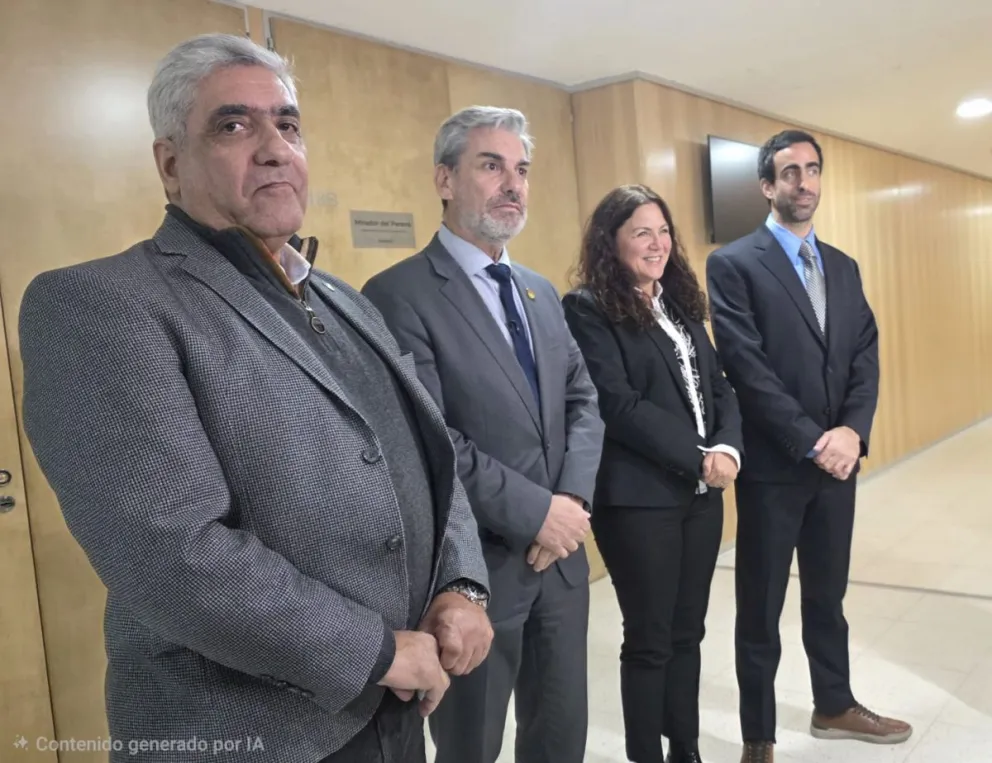 Con la presencia de Caputo, se reunió el Consejo Federal de Responsabilidad Fiscal en Paraná