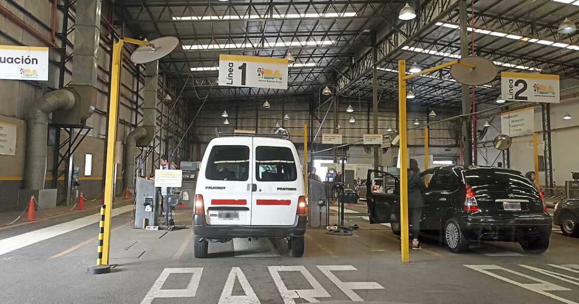 Cambios en la VTV: el Gobierno permitirá que talleres mecánicos realicen las revisiones y avanza con la desregulaciónA partir del miércoles 3 de junio, se abrirá un padrón de inscripción para que establecimientos autorizados puedan realizar las verificaciones vehiculares. Cada provincia deberá adherirse al nuevo régimen