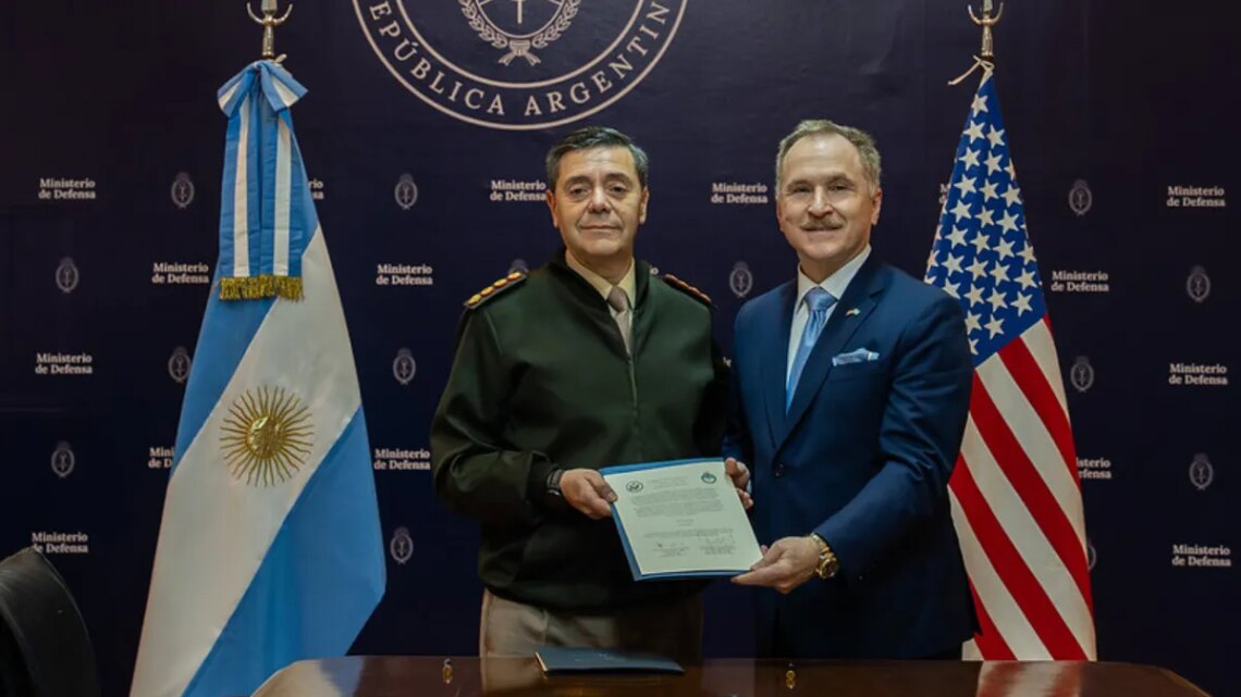 Argentina y EEUU firmaron nuevos acuerdos para reforzar la cooperación militar y tecnológica