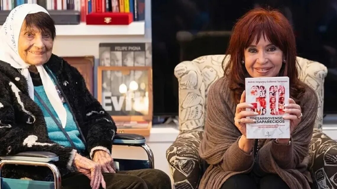 Cristina Kirchner despidió a Taty Almeida desde el balcón de su departamento