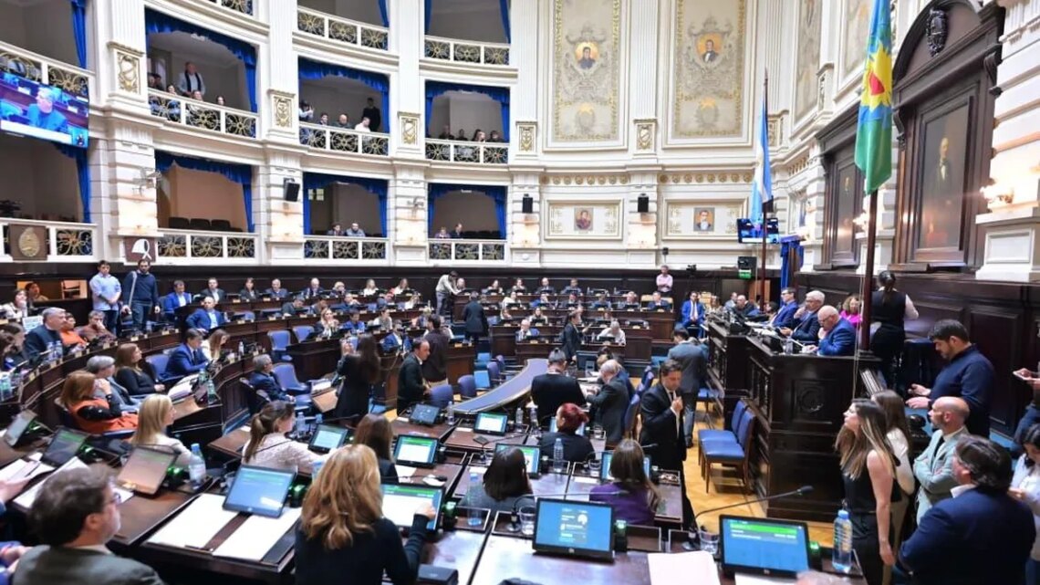 La Legislatura bonaerense volvió a postergar el debate por los fondos para los municipios y crece la presión de los intendentes