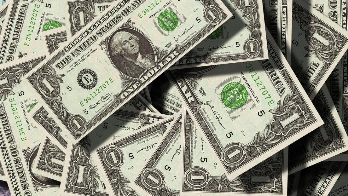 El dólar frenó su repunte y ahora la city evalúa cómo continúa la tendencia