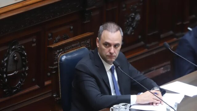 Tiempo de descuento: Manuel Adorni sigue sin presentar su declaración jurada y el Gobierno asegura que estará antes del 15