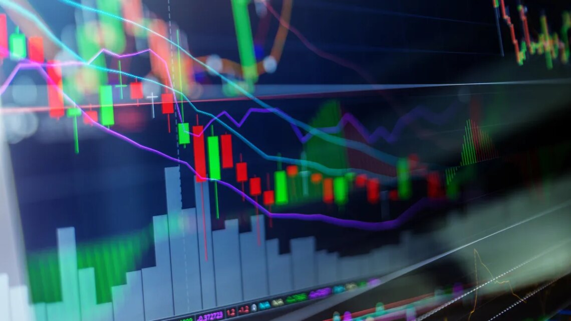 Los ADRs treparon hasta 6,7%, pero los bonos cayeron y el riesgo país subió a casi 500 puntos