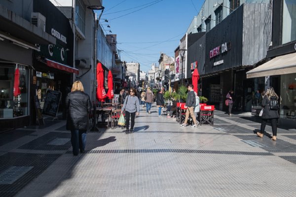 Proponen reducir la competencia desleal con el comercio entrerriano