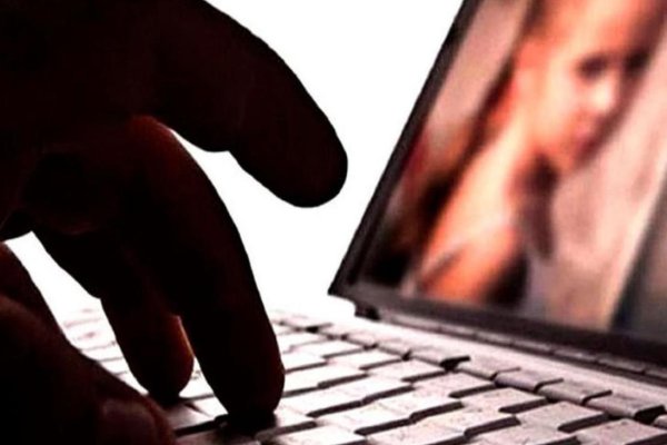 La IA en la mira: buscan endurecer penas por pornografía falsa con menores