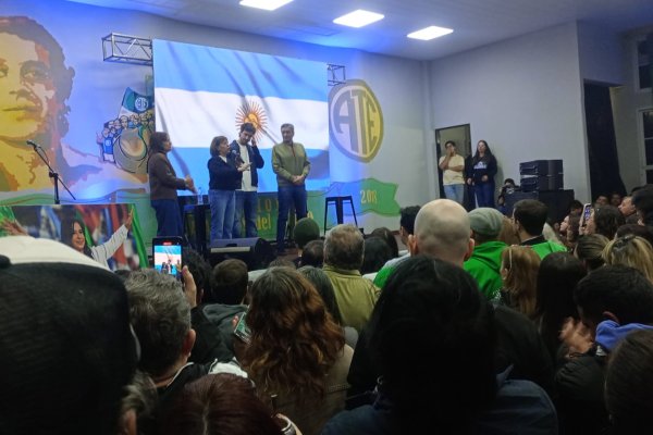 Máximo Kirchner criticó a Milei y Frigerio y apeló a la unidad del peronismo 