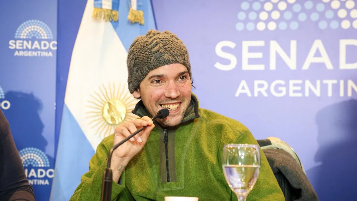 El fotógrafo Pablo Grillo recibió un diploma de honor en el Senado