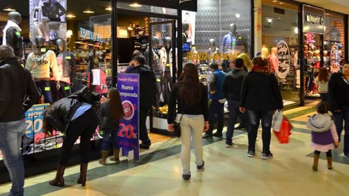 Las ventas minoristas de las pymes volvieron a caer en mayo y acumulan más de un año en retroceso